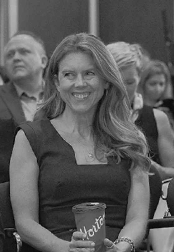 Amanda Hall 
