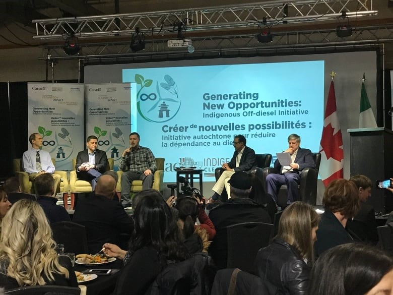 Ministre Sohi annonçant le lancement de l'initiative Sans diesel 
