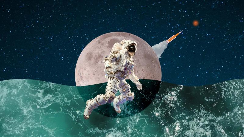 Un astronaute flottant au-dessus d'une juxtaposition d'espace, de lune et d'eau avec une fusée volant vers Mars.